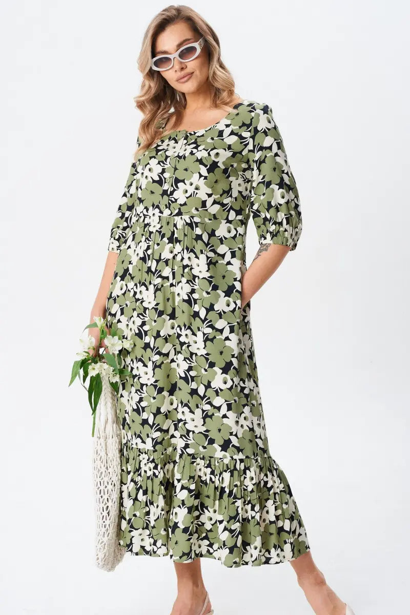 CELIA | LOCKER GESCHNITTENES SOMMERKLEID IN ÜBERGRÖSSE