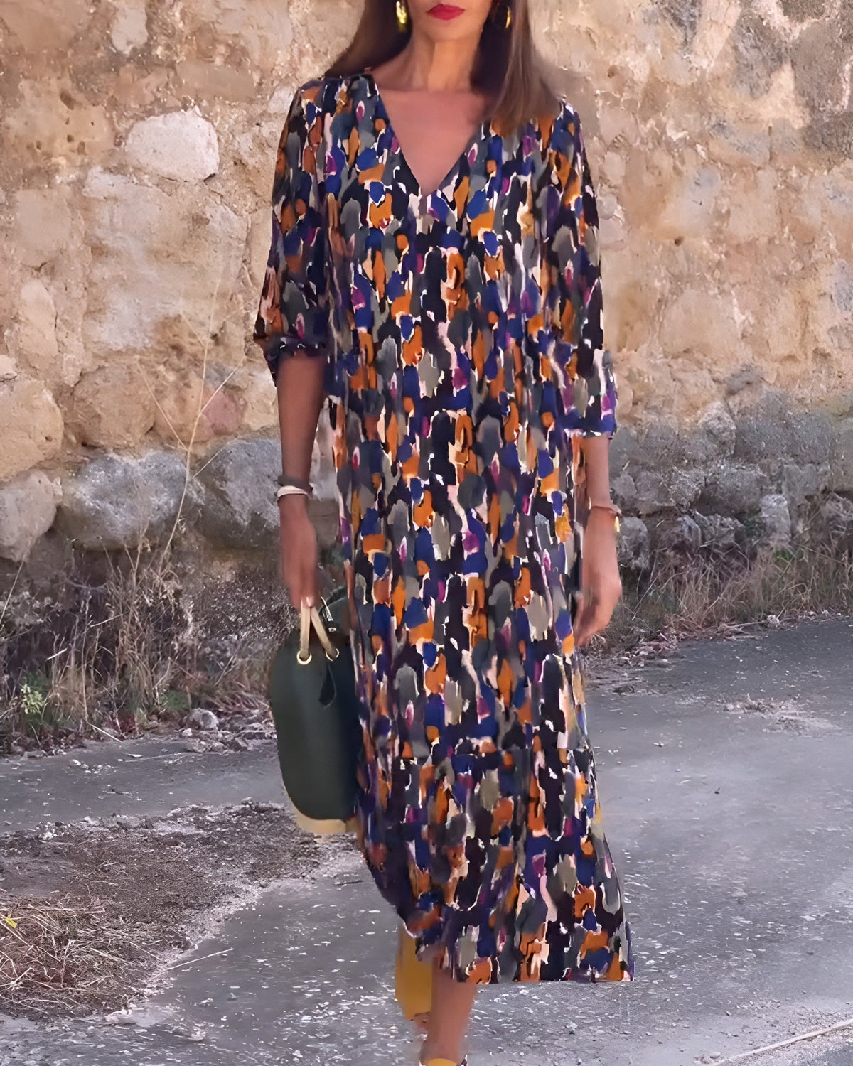 NATHALIE | RETRO-KLEID MIT DRUCK UND V-AUSSCHNITT