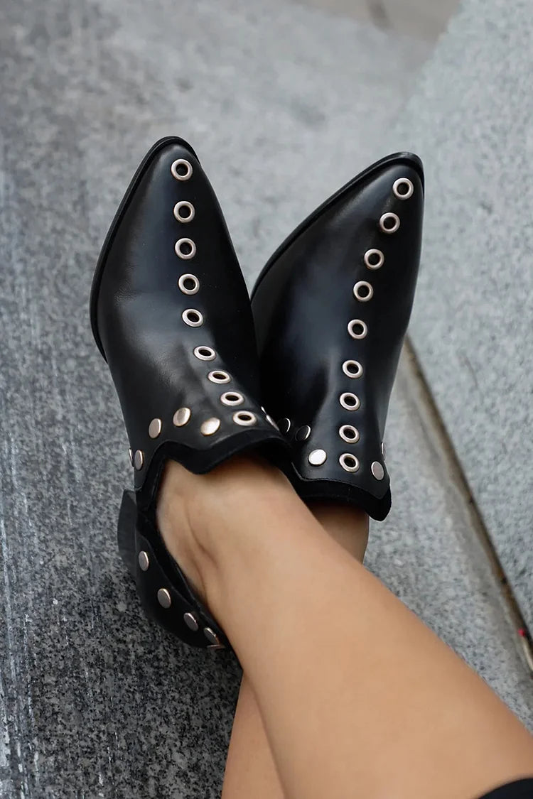 SUSAN | VIELSEITIGE BOOTS IM ROCK-STIL
