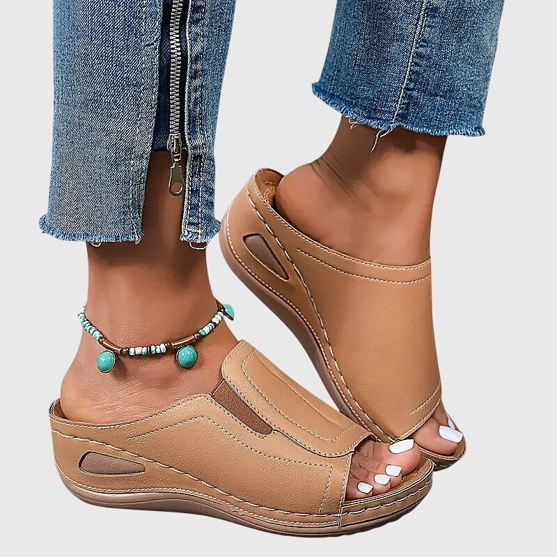 ARETHA | ORTHOPÄDISCHE SANDALEN