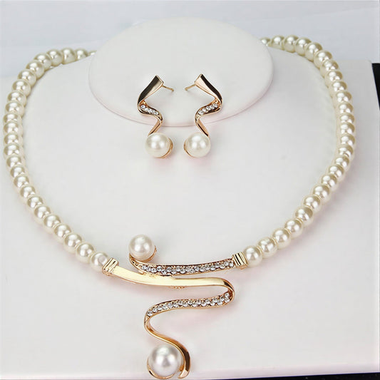 SERAPHINA | ELEGANTES WELLEN-PERLENSCHMUCKSET