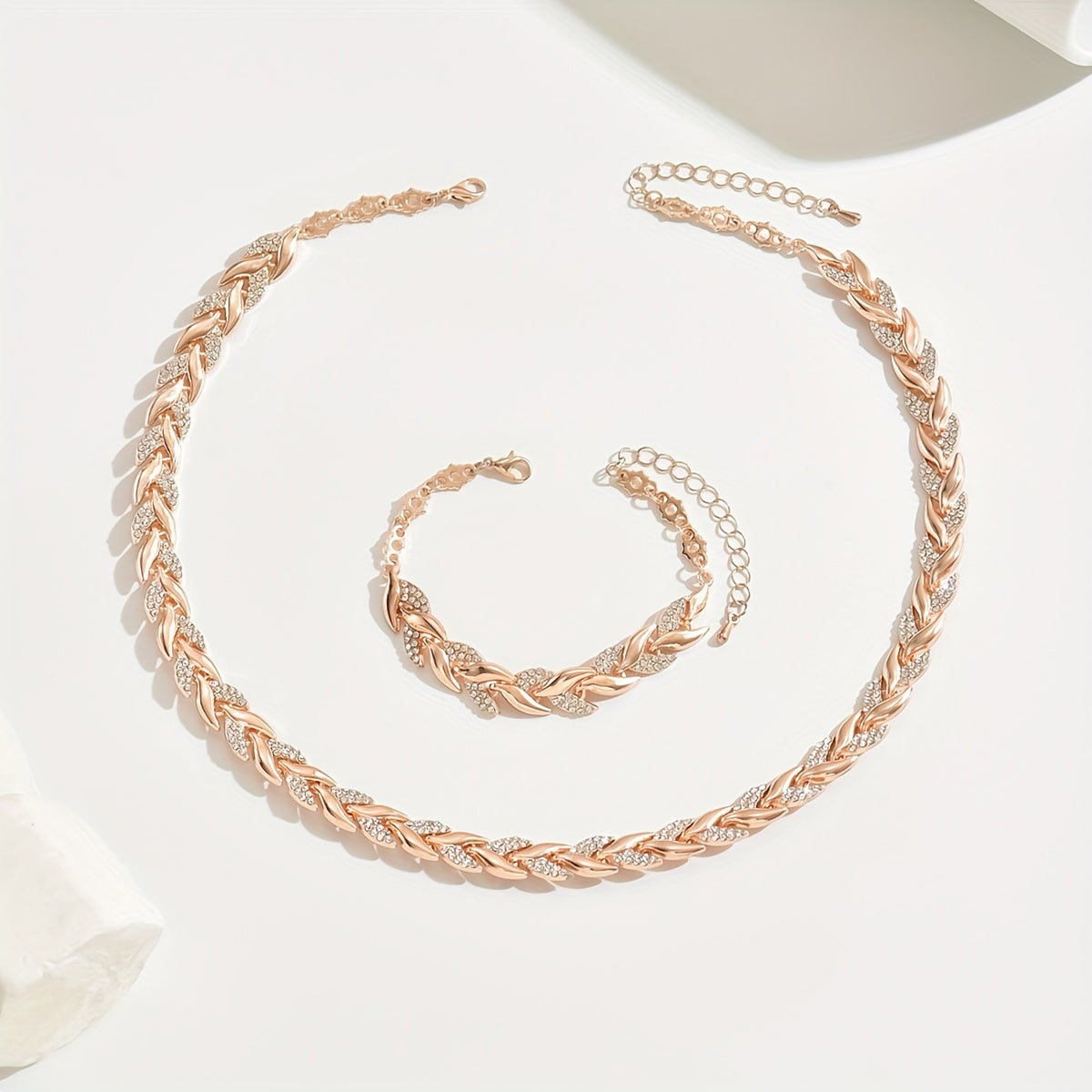 SERENA | CRYSTAL LEAF KETTEN- & ARMBAND-SET