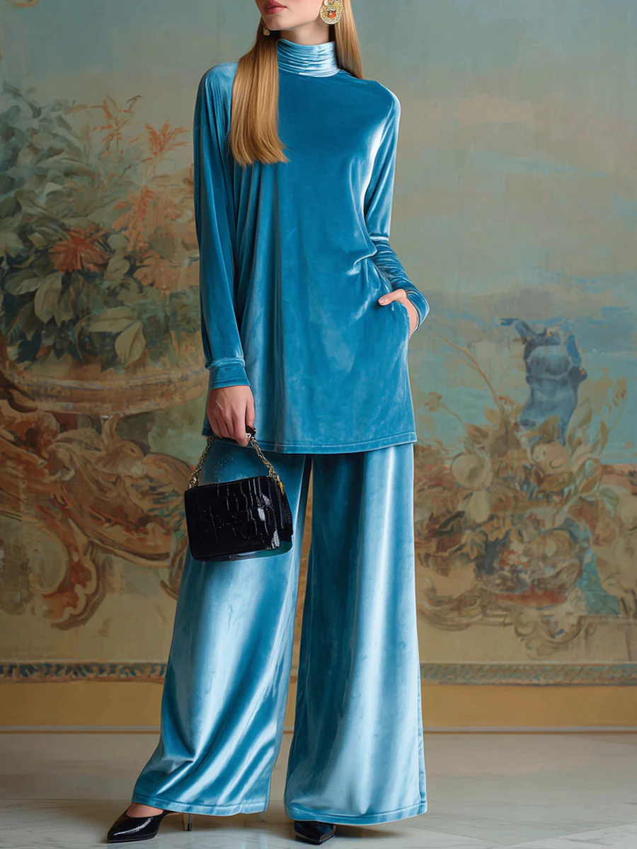 SAPPHIRE | LOCKERES CASUAL-SET AUS BLAUEM SAMT MIT STEHKRAGEN