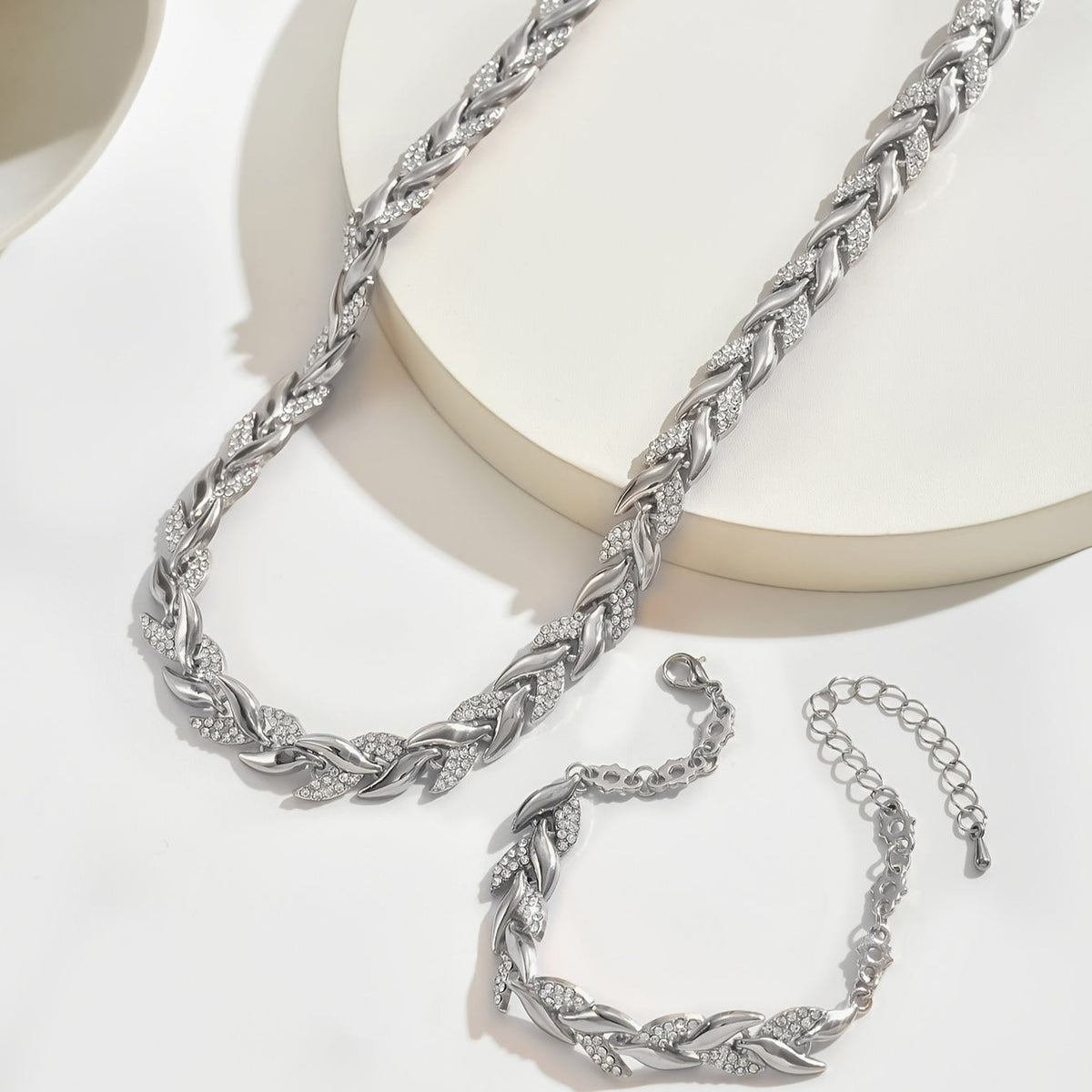 SERENA | CRYSTAL LEAF KETTEN- & ARMBAND-SET