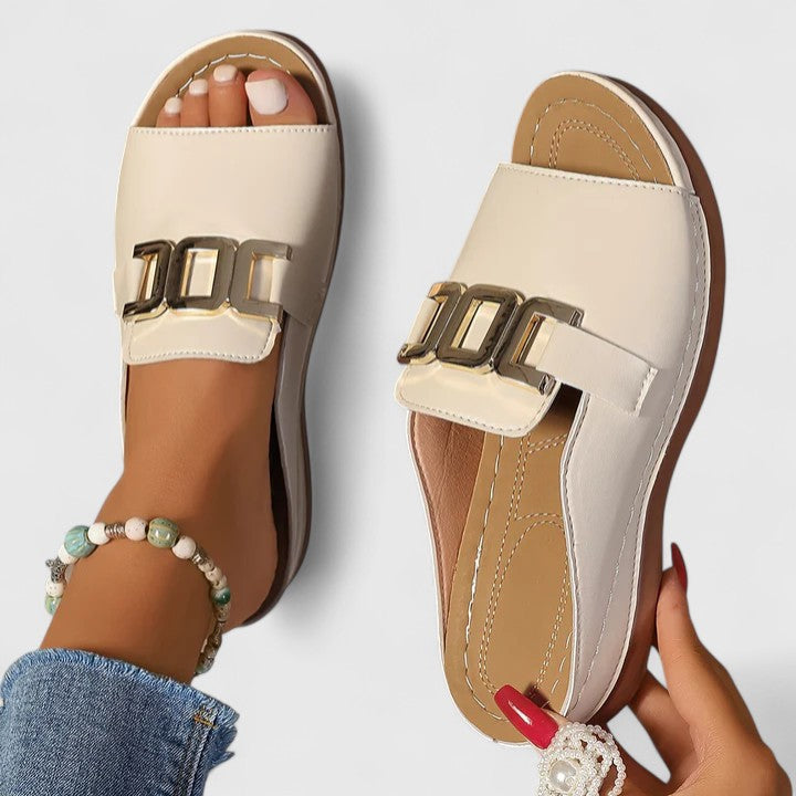 SHARPAY | RAFFINIERTE SANDALEN