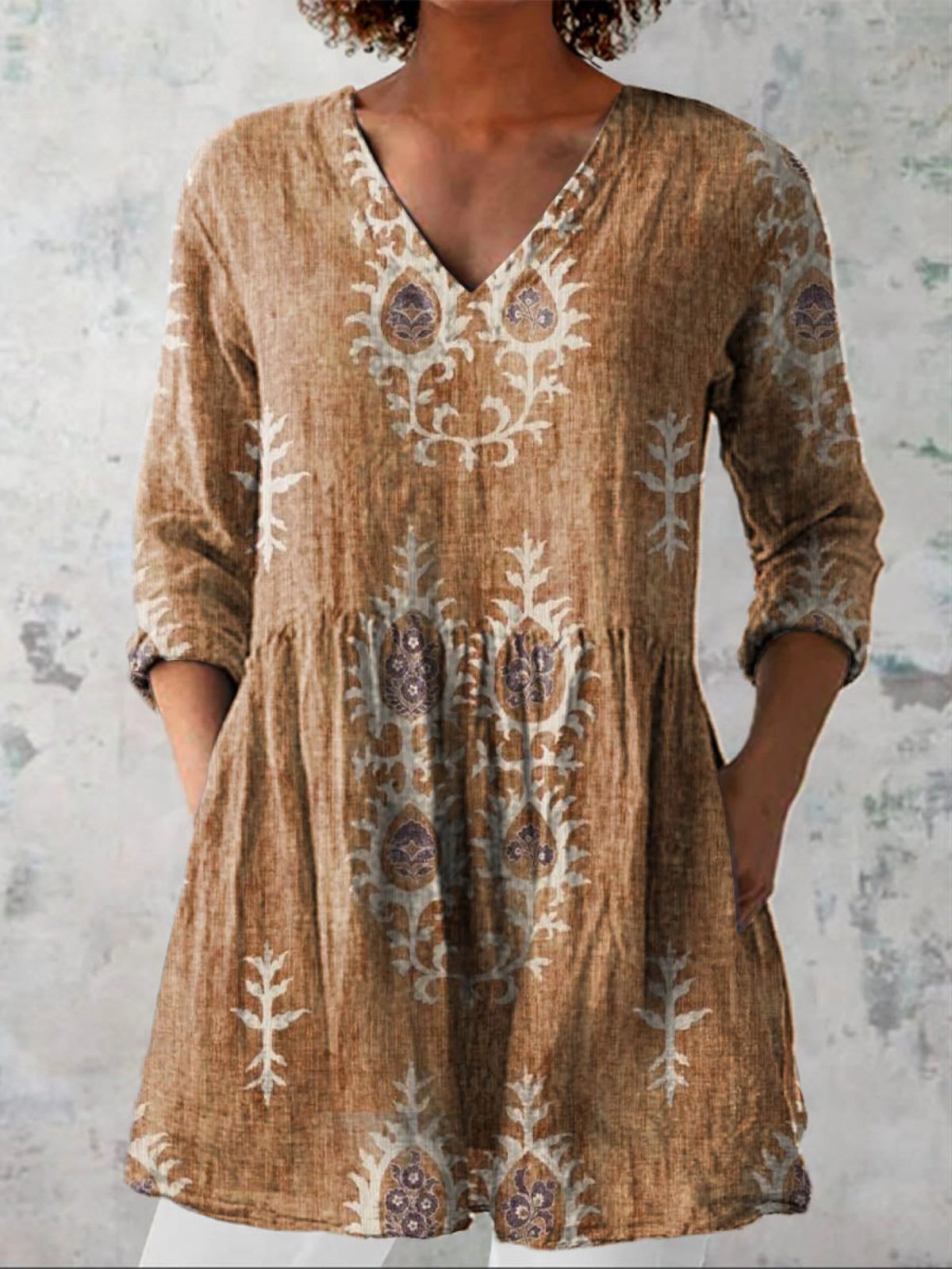 ELISE | LANGE BLUSE MIT V-AUSSCHNITT