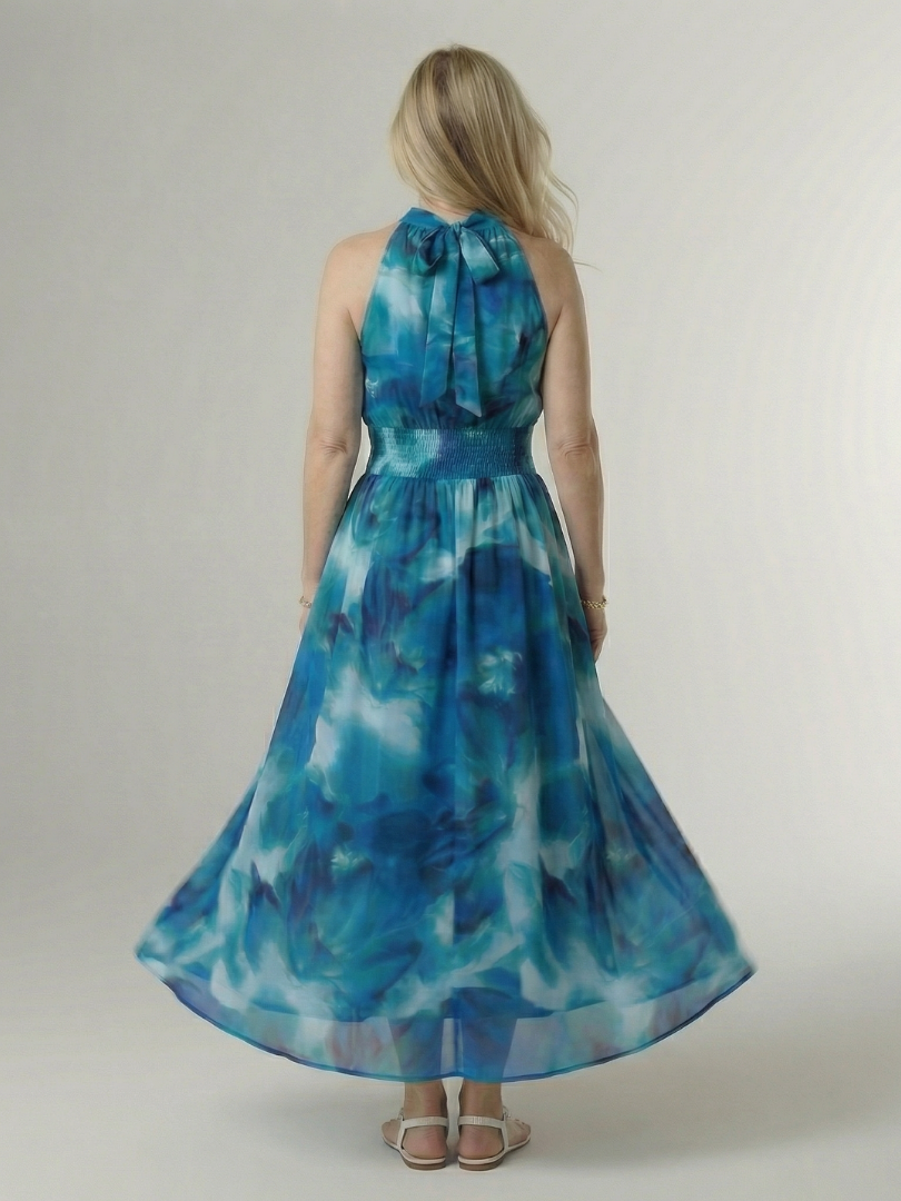 SYLIN | MIDI-KLEID MIT HALTERNECK-AUSSCHNITT UND RAFFUNG