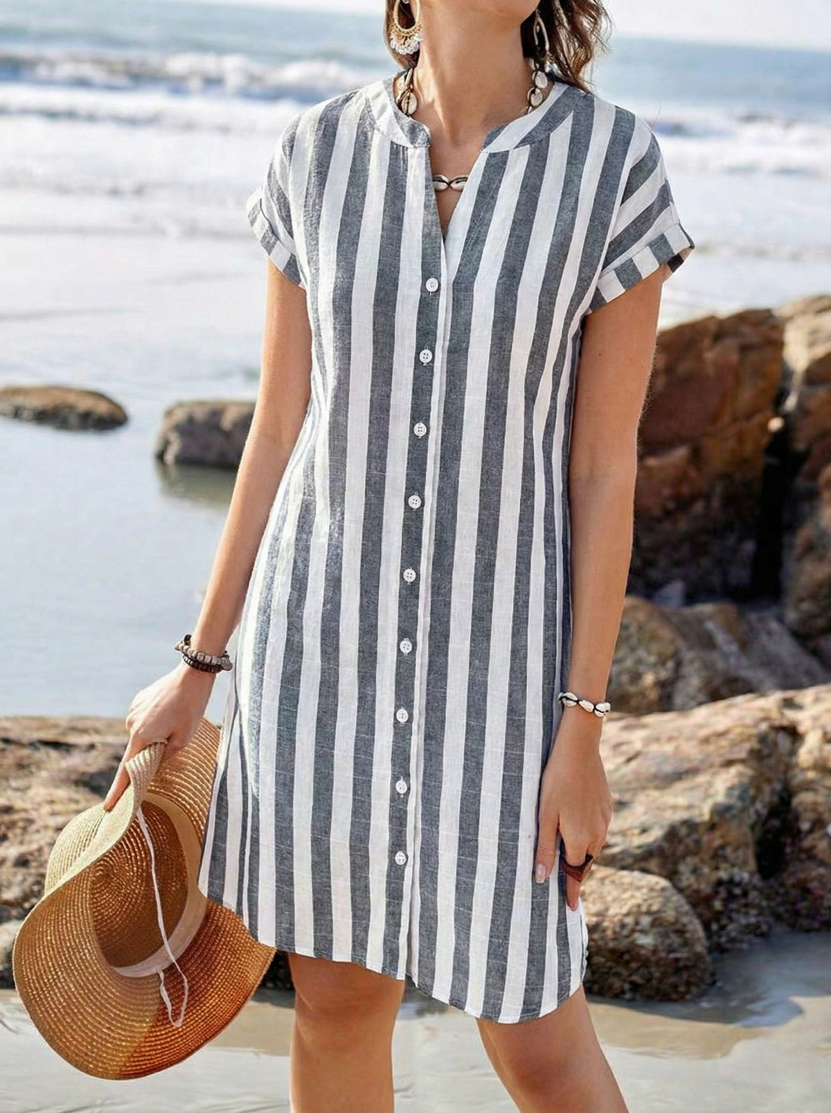SANDRA | ELEGANTES GESTREIFTES KLEID