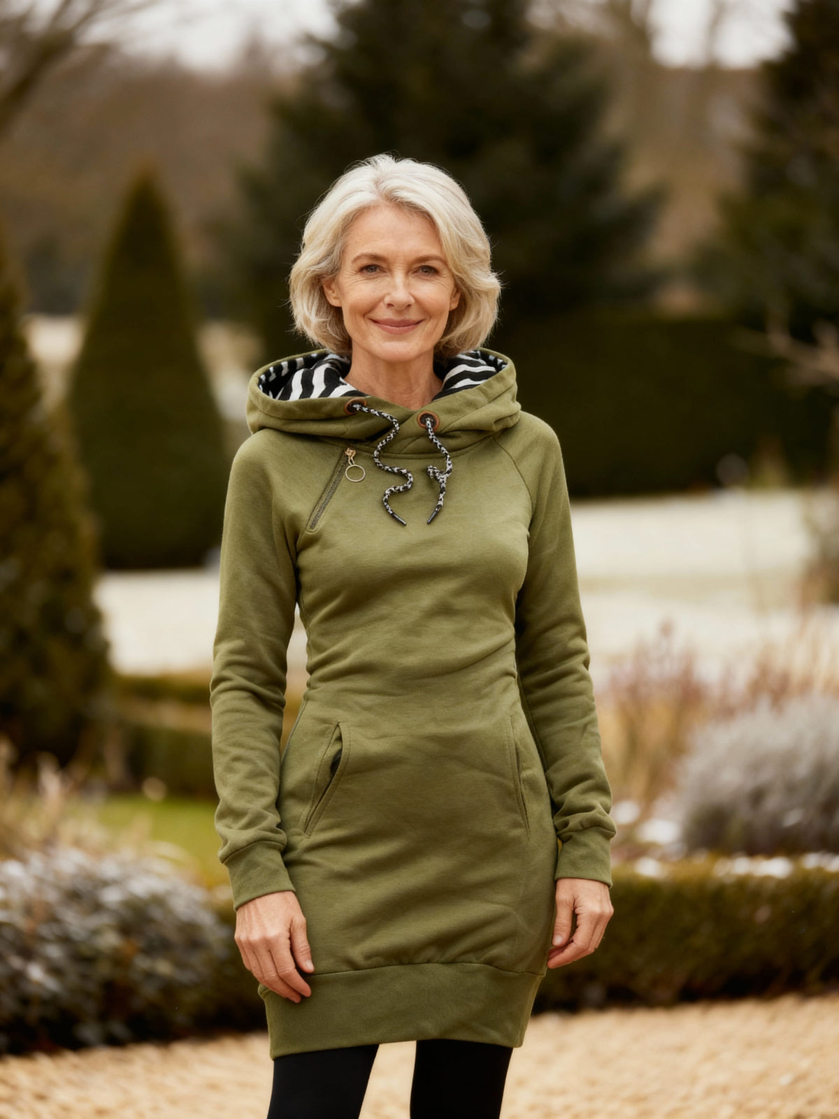 WINIFRIDA | KAPUZEN-PULLOVERKLEID