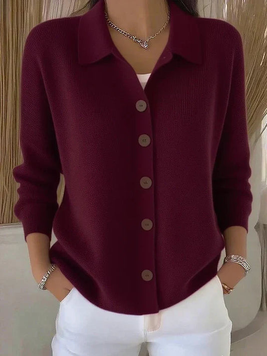 JOSEPHINE | STRICKJACKE MIT KRAGEN UND KNOPFLEISTE