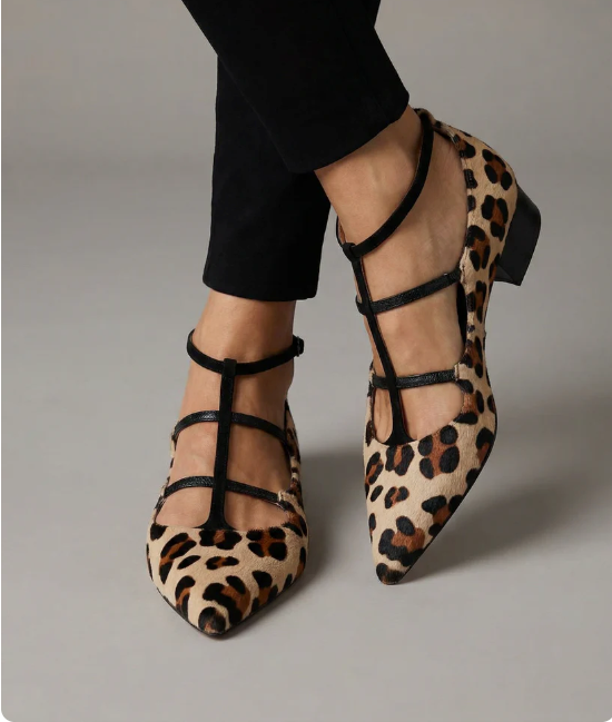 CAROL | SCHUHE MIT ABSATZ UND LEOPARDEN-RIEMCHEN