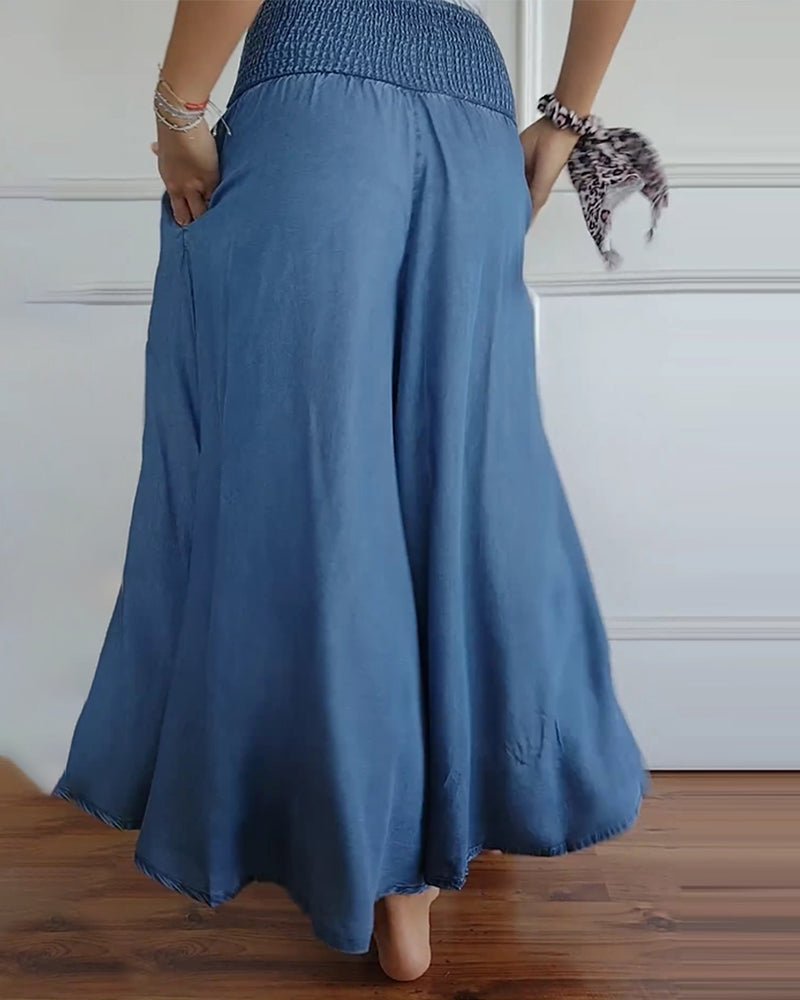 WENDY | BEQUEME HOSE IN LOCKERER PASSFORM
