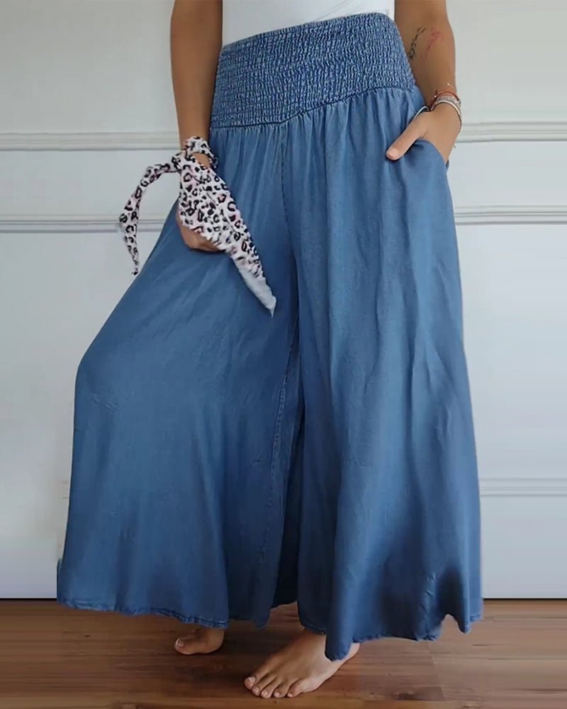 WENDY | BEQUEME HOSE IN LOCKERER PASSFORM