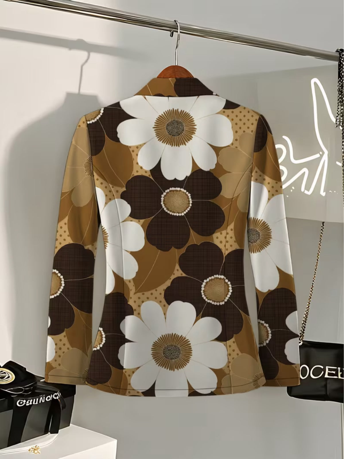 CLOTHILDE | BLAZER MIT GÄNSEBLÜMCHEN-PRINT
