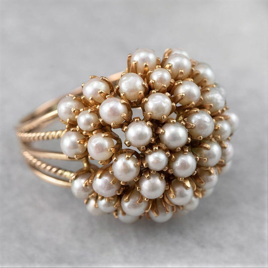 AURELIA | KLASSISCHER RING MIT PERLEINLAGE IN GOLD