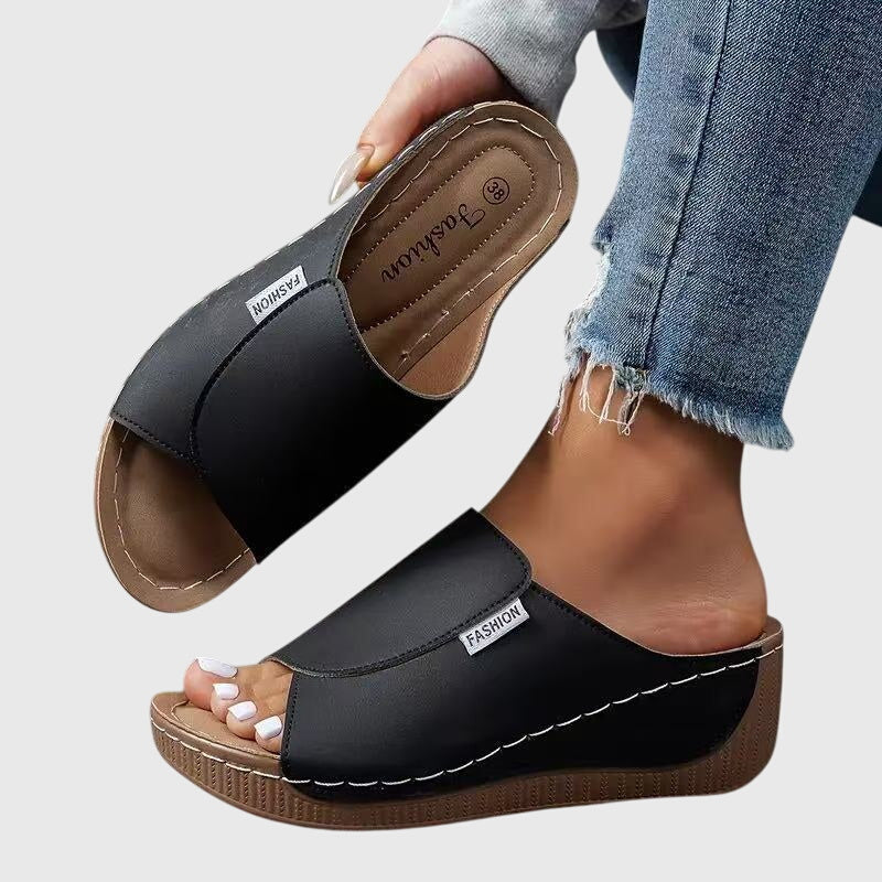 ESTHER | STILVOLLE ORTHOPÄDISCHE SANDALEN