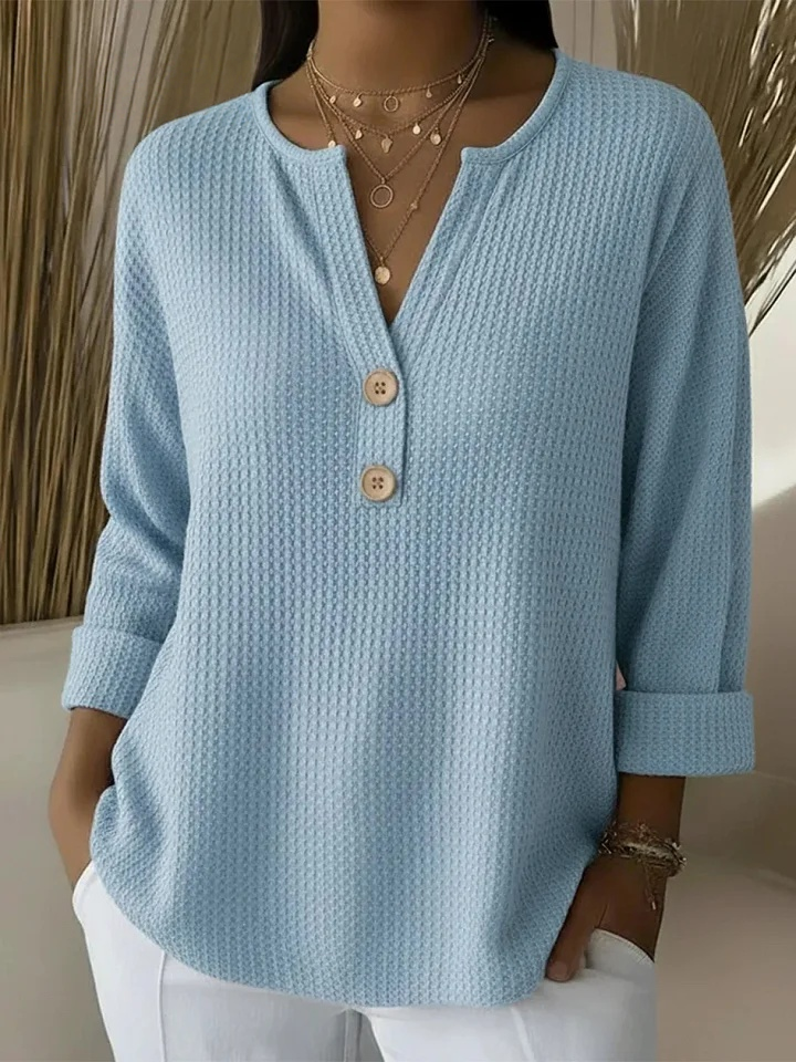 LUCINDA | HENLEY-OBERTEIL MIT KNOPFLEISTE