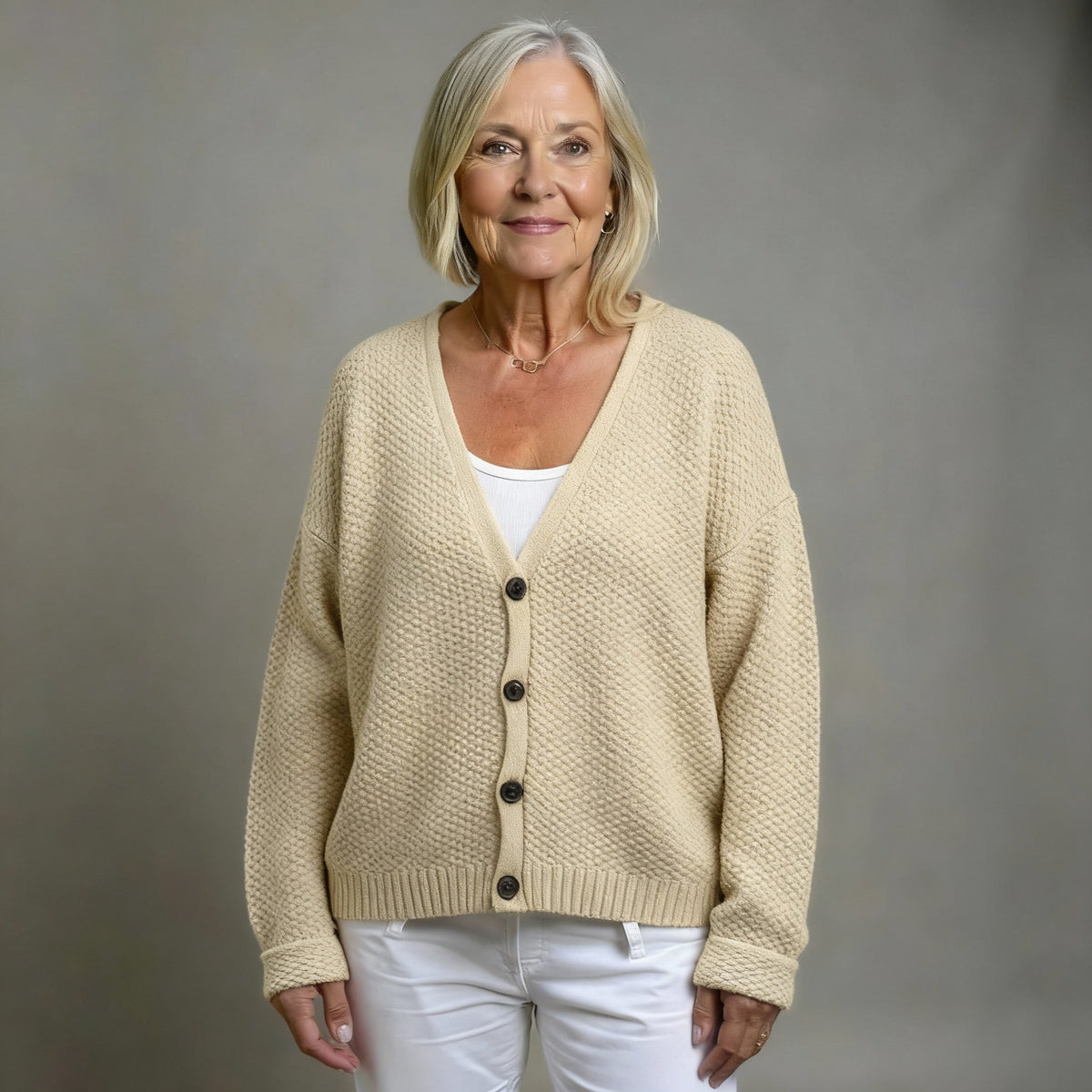 AMORIA | STRICKCARDIGAN