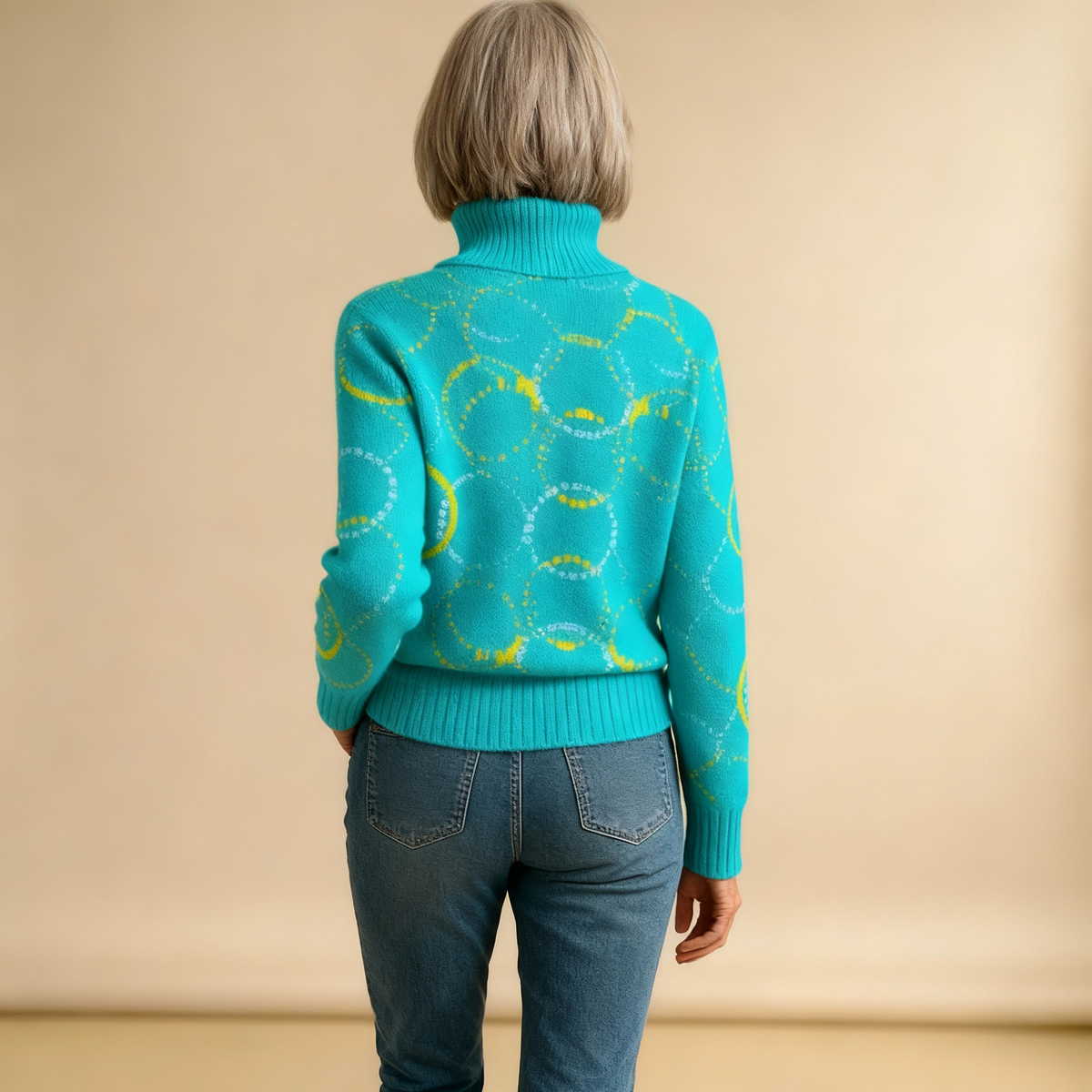 MATILDA | STRICKPULLOVER MIT ROLLKRAGEN UND BRIGHT CIRCLE-KUNSTDRUCK