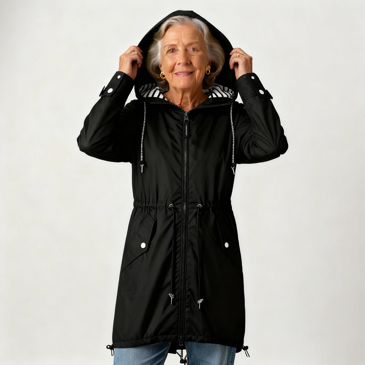 KOURTNII | BEQUEME JACKE