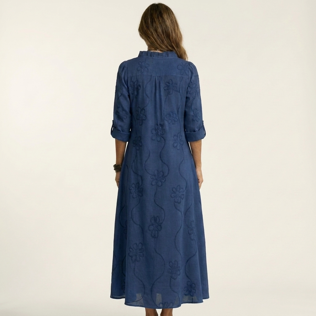 ODALYS | MAXIKLEID MIT TON-IN-TON-BLUMENSTICKEREI