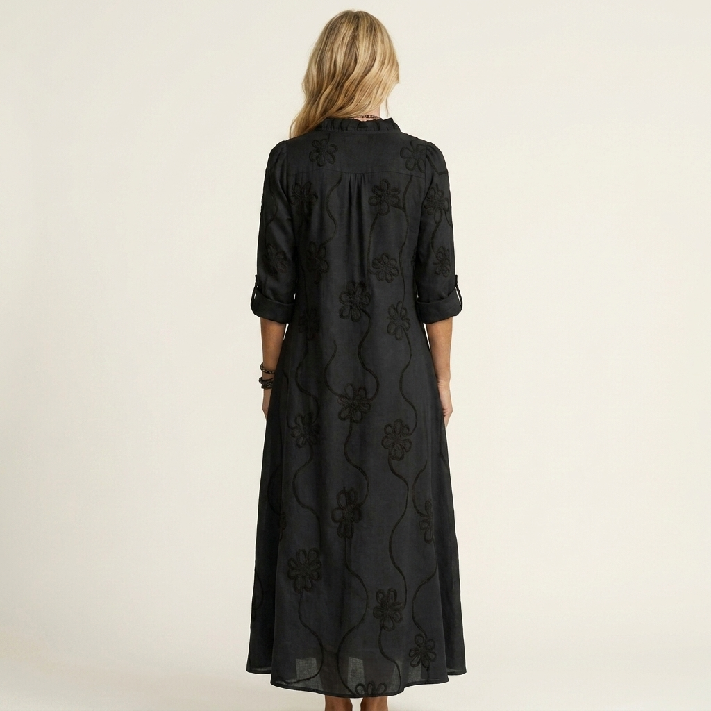 ODALYS | MAXIKLEID MIT TON-IN-TON-BLUMENSTICKEREI