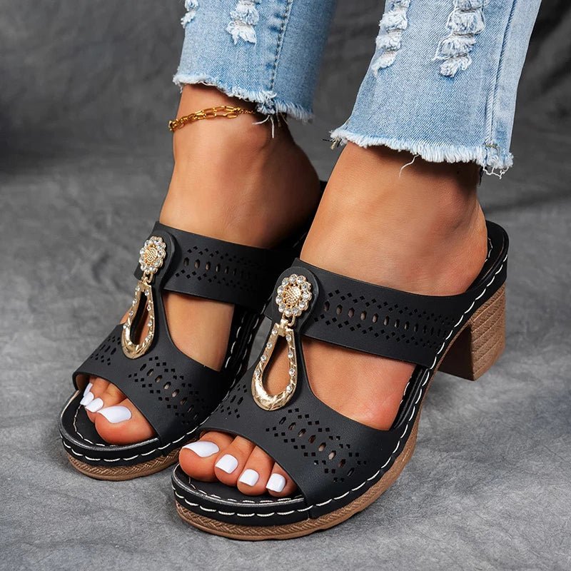 FAIITH | SCHICKE UND BEQUEME ORTHOPÄDISCHE SANDALEN