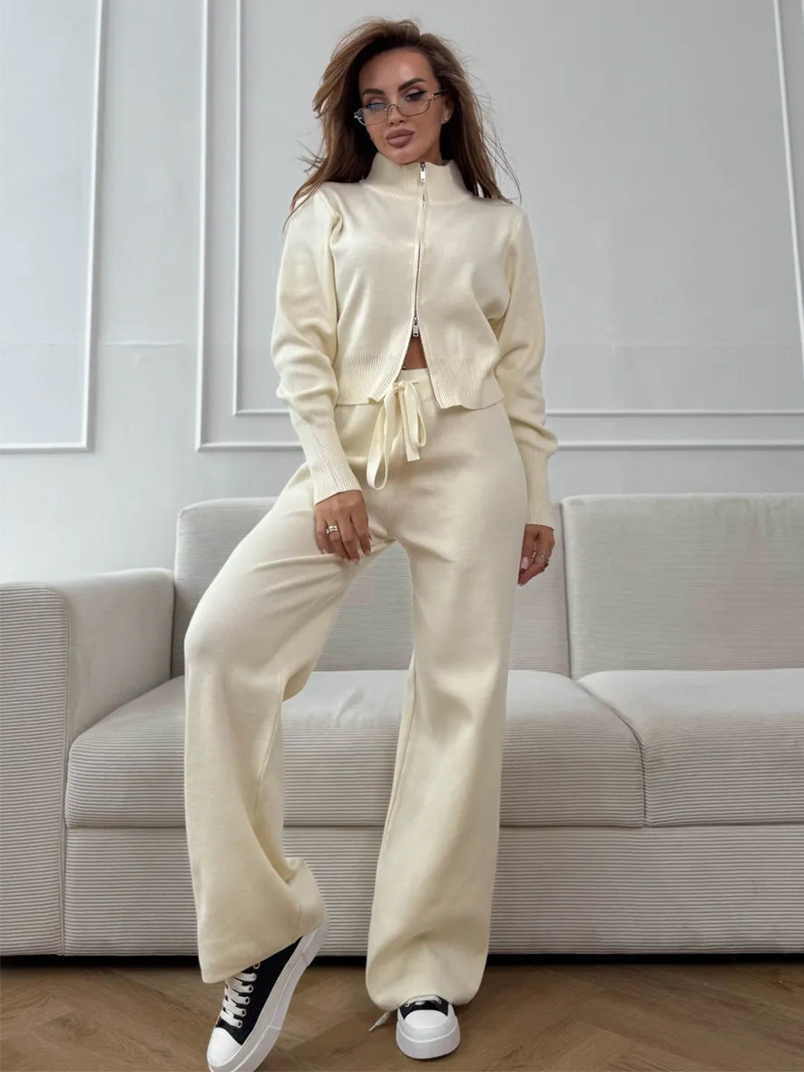 ISLA | 2-TEILIGES STRICKSET – WEITE HOSE MIT KORDELZUG UND REISSVERSCHLUSS-JACKE